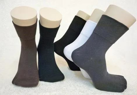 Men Non-Binding Socks